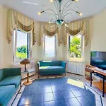 Baronessa Villa *